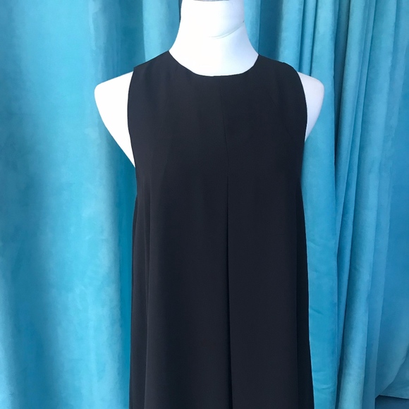 BCBG Generation Black flowing dress size M ....NWT - Picture 3 of 8
